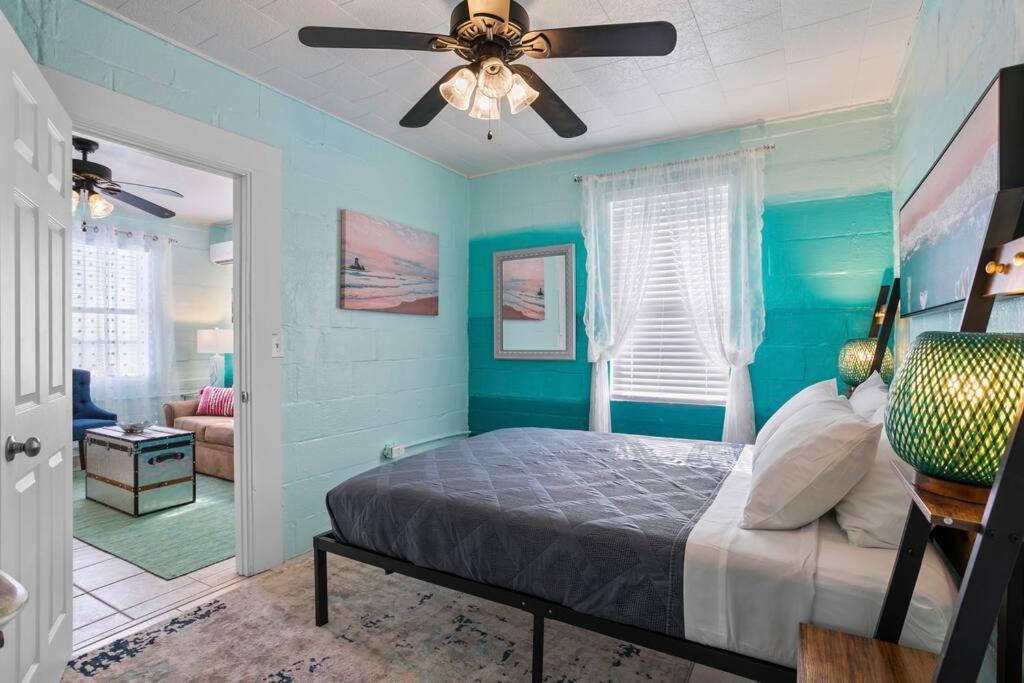 Mermaids Grotto Waterfront 1Br Apt With Bay View Tampa Exterior foto